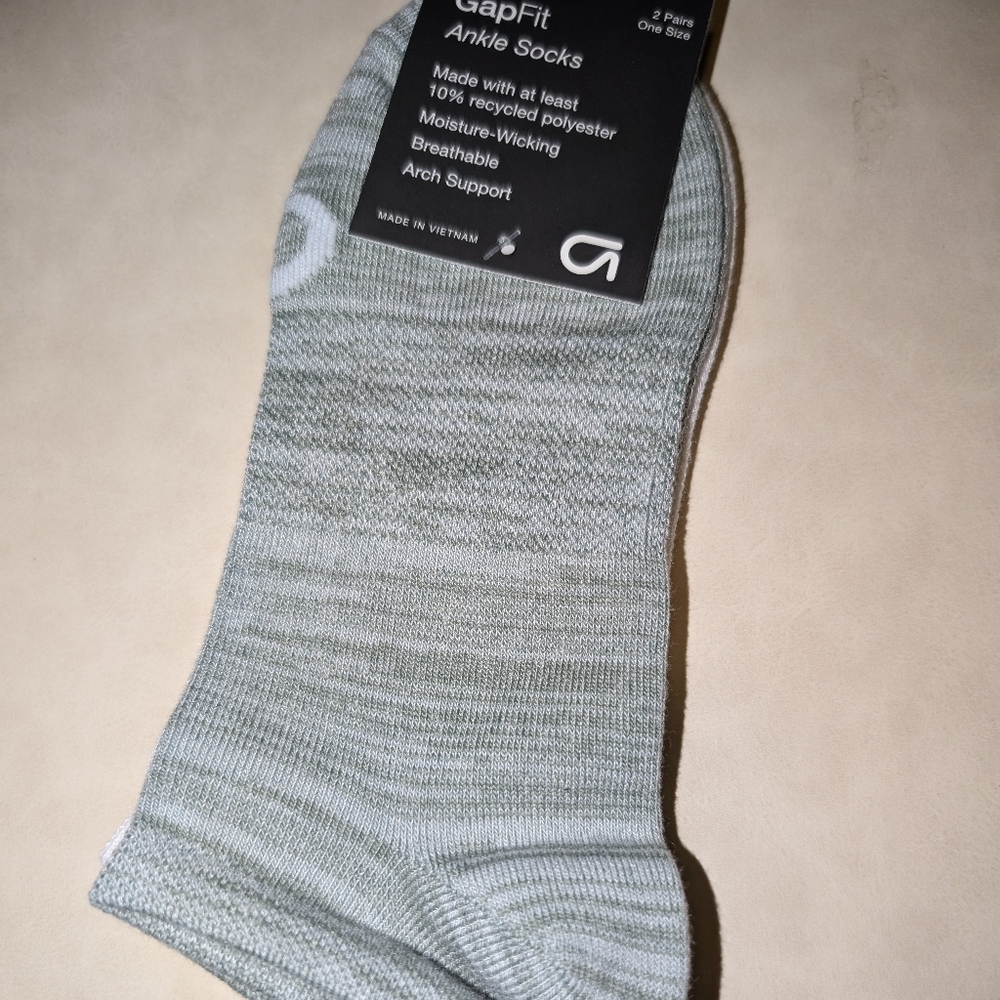 GapFit Ankle Socks Women's 2 pair